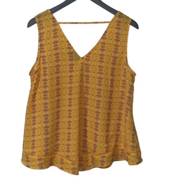 FINAL PRICE a.n.a Women's Mustard Yellow Sleeveless Peplum Top NWOT Large - Picture 4 of 7